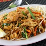 Read more about the article Pad thaï poulet recette: 5 étapes pour un plat irrésistible